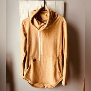 Deso fleese sweater